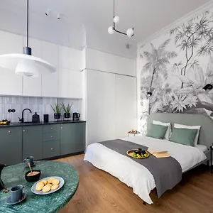 Lion - Premium With Balcony , Krakow Poland