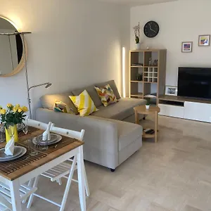 Cozy 1 Bedroom Juan-les-pins - Walk To Beaches, Restaurants, Old Town , Antibes France
